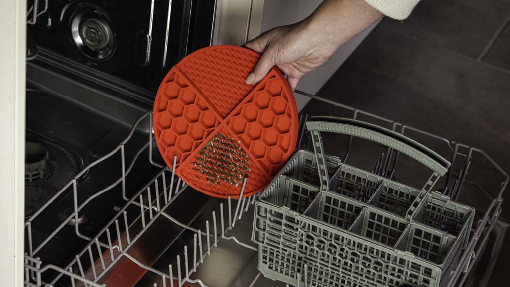 Eat Slow Live Longer Lick Mat Dimensions Circle