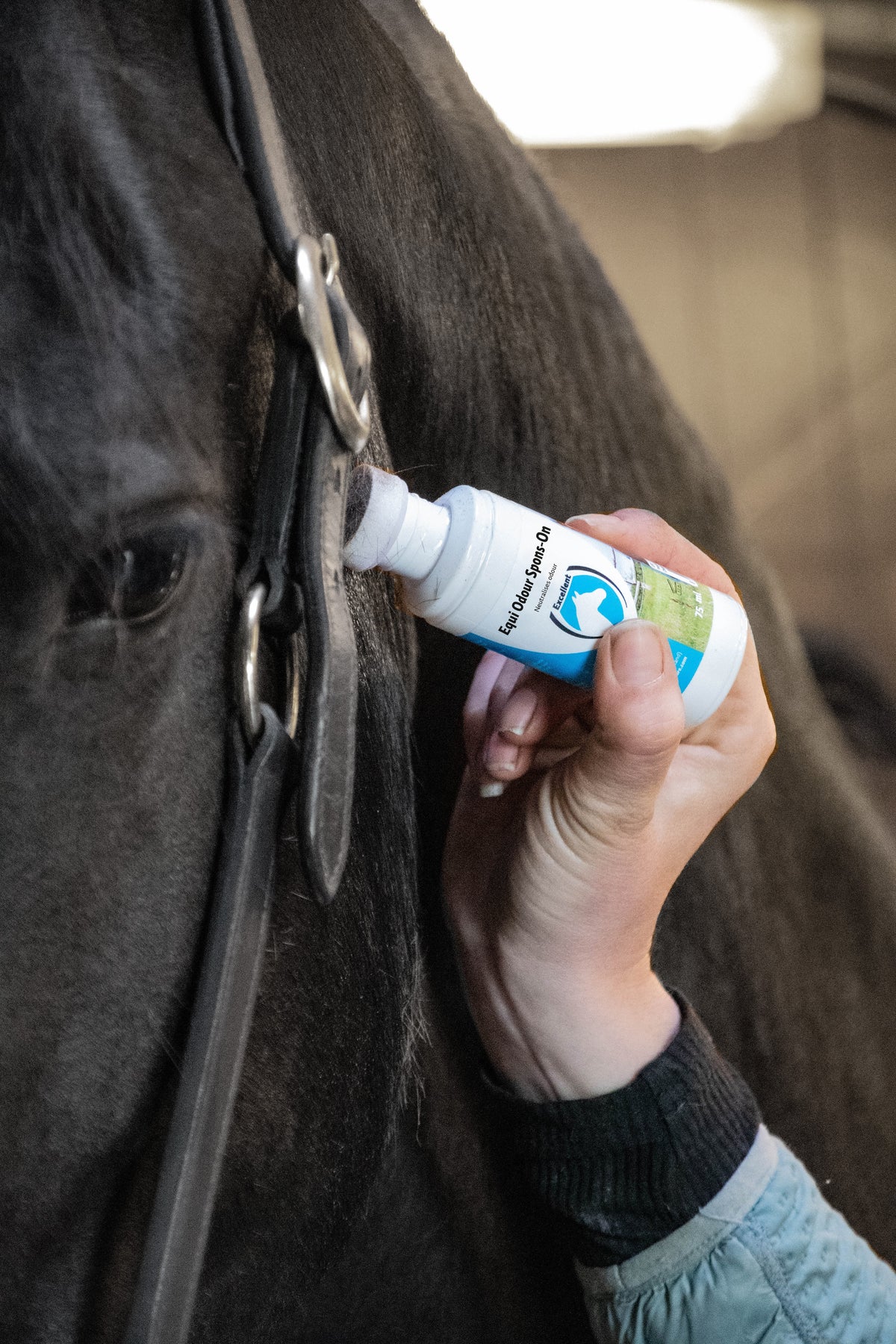 Excellent Horse Odour Spons-On 75 ml