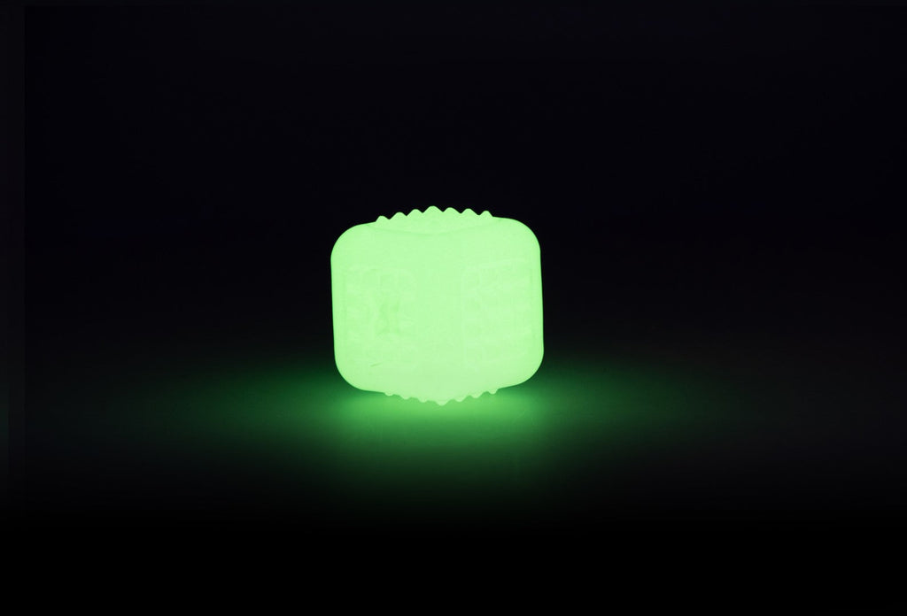 2 Glow Tear the Square